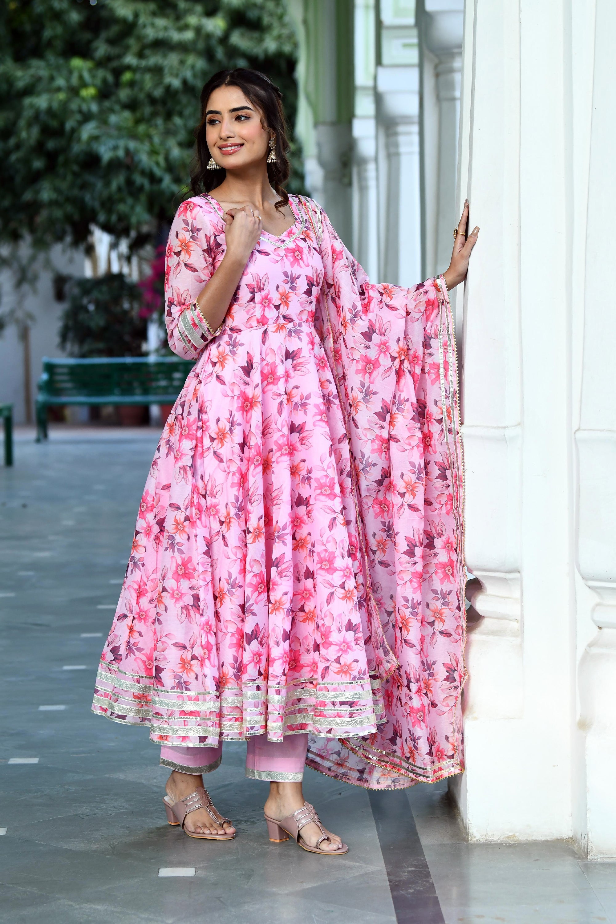 Pink Floral Anarkali suit set BY SUTI KAPDA -3PC SET