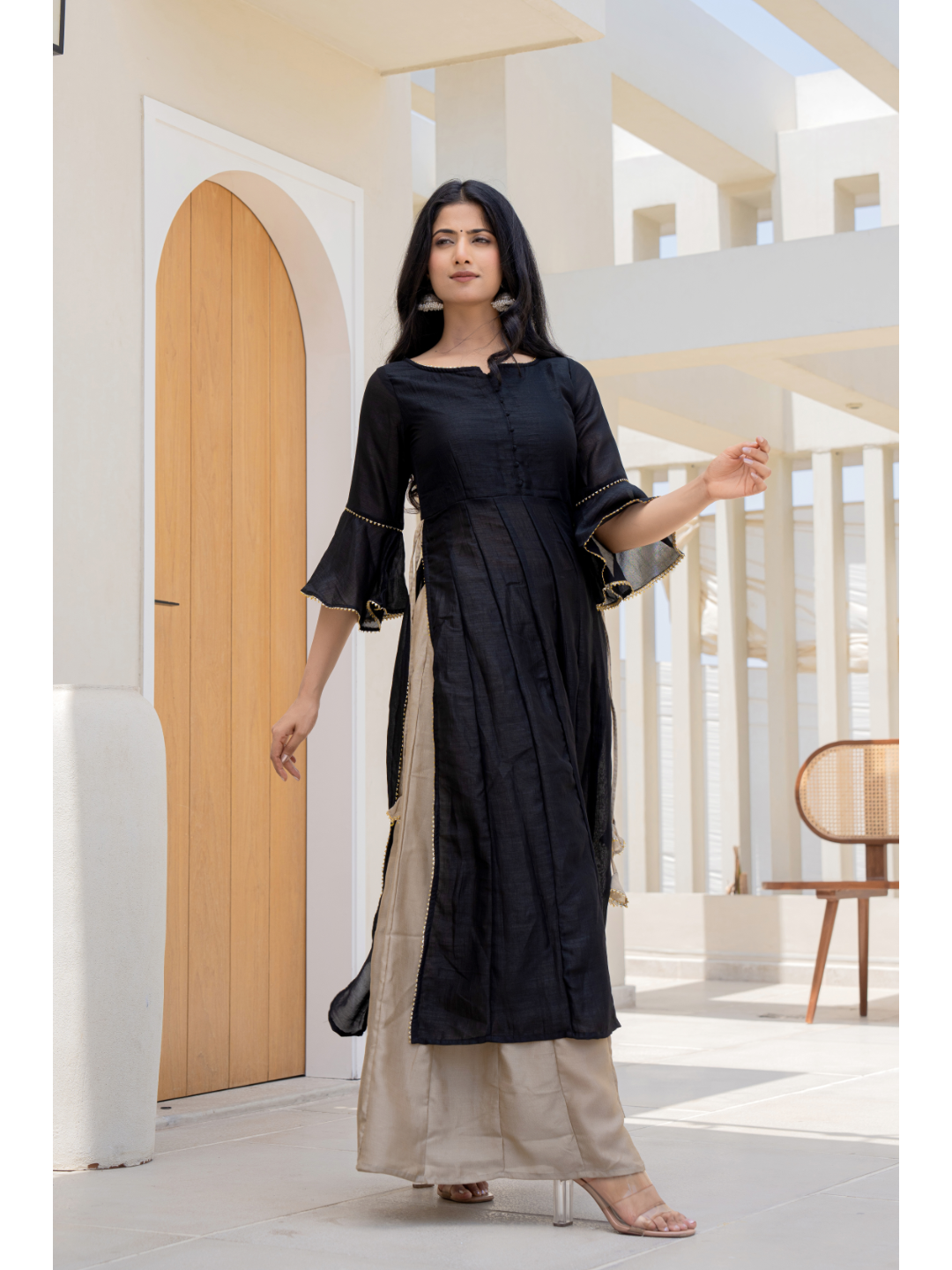 Beige & Black Designer Set