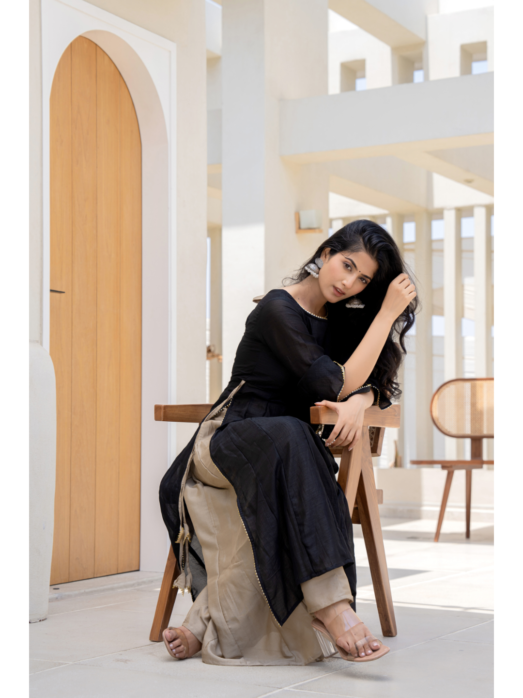 Beige & Black Designer Set