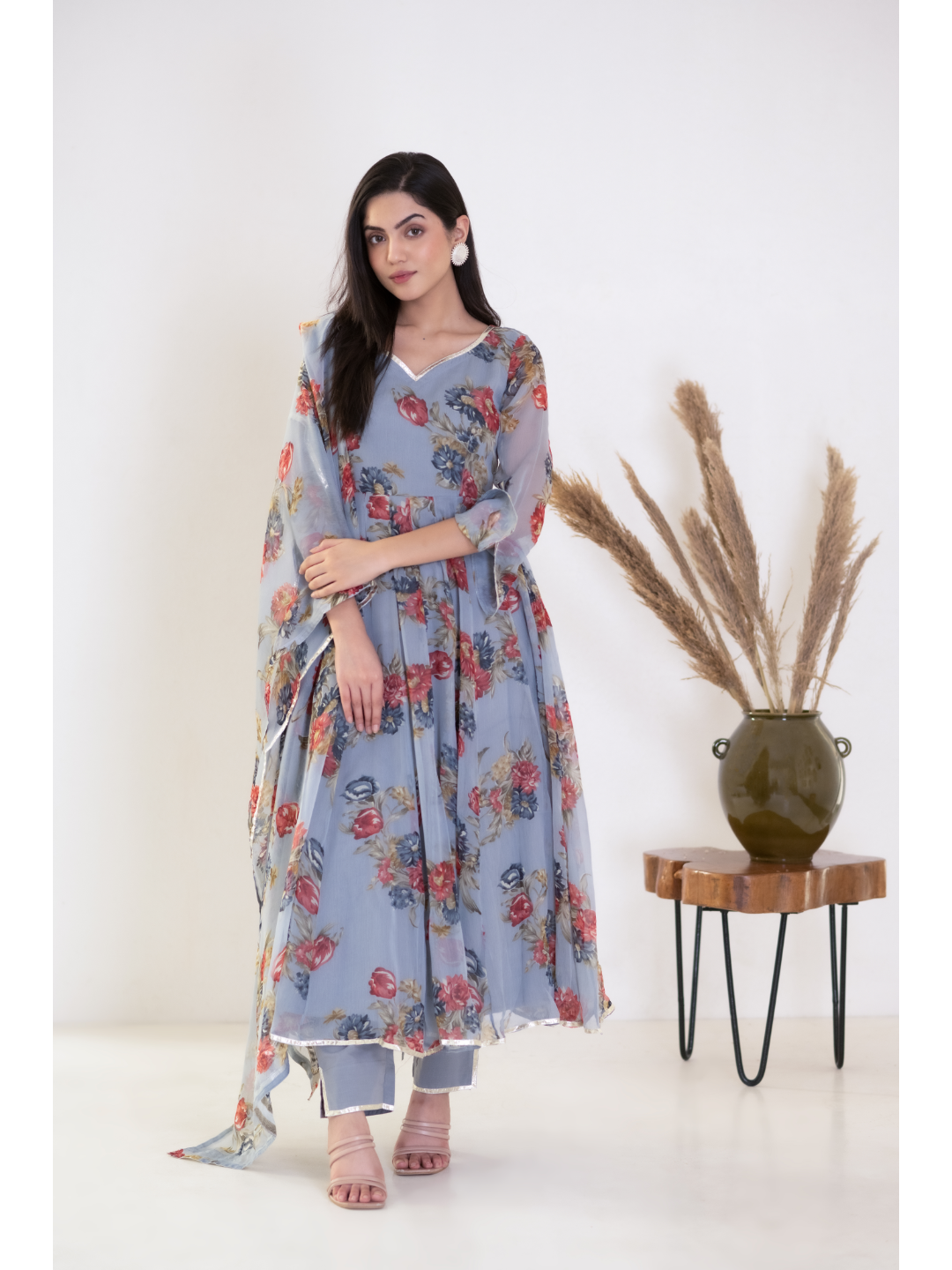 Grey Suit Set Suti-Kapda