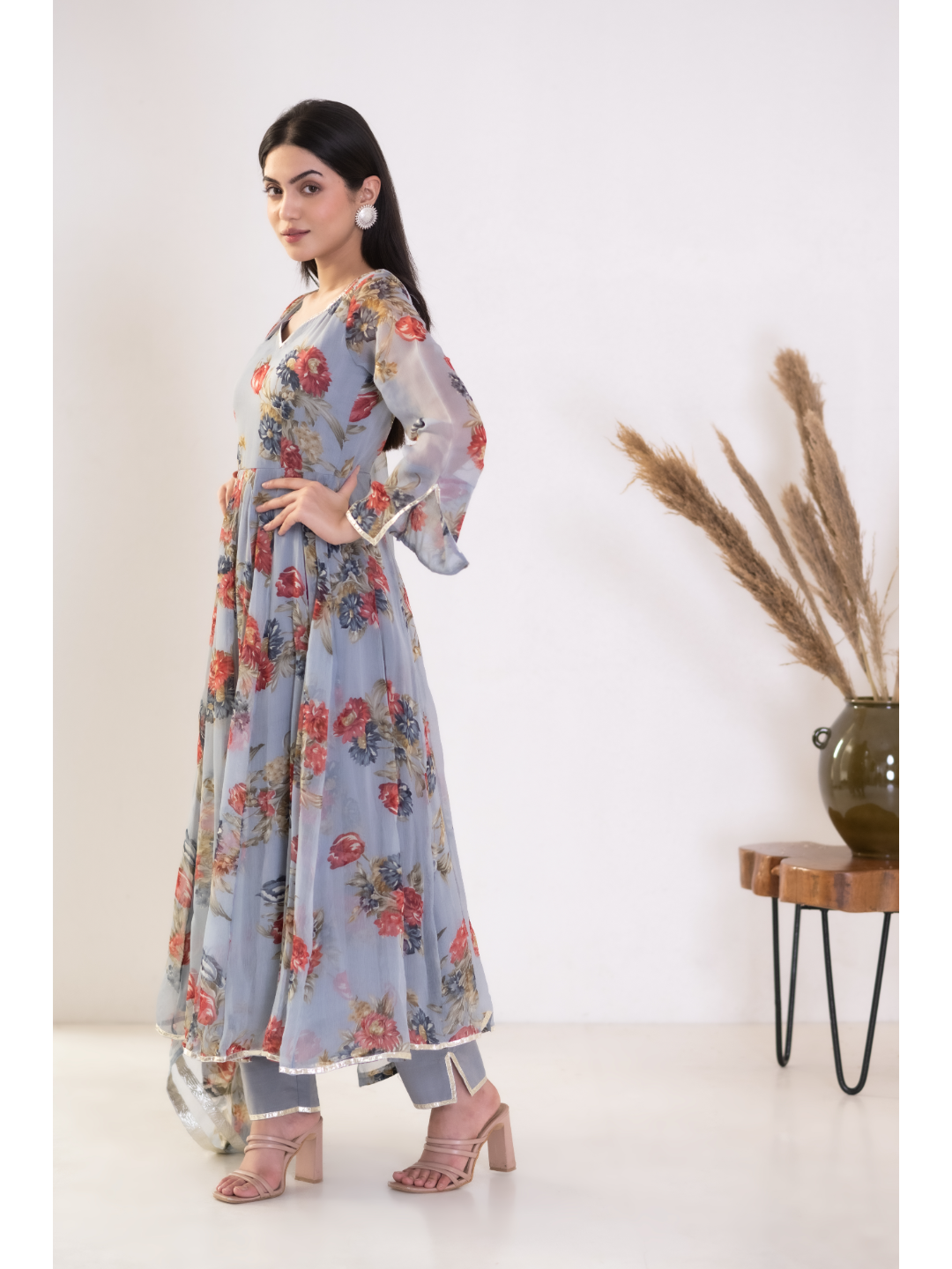 Grey Suit Set Suti-Kapda