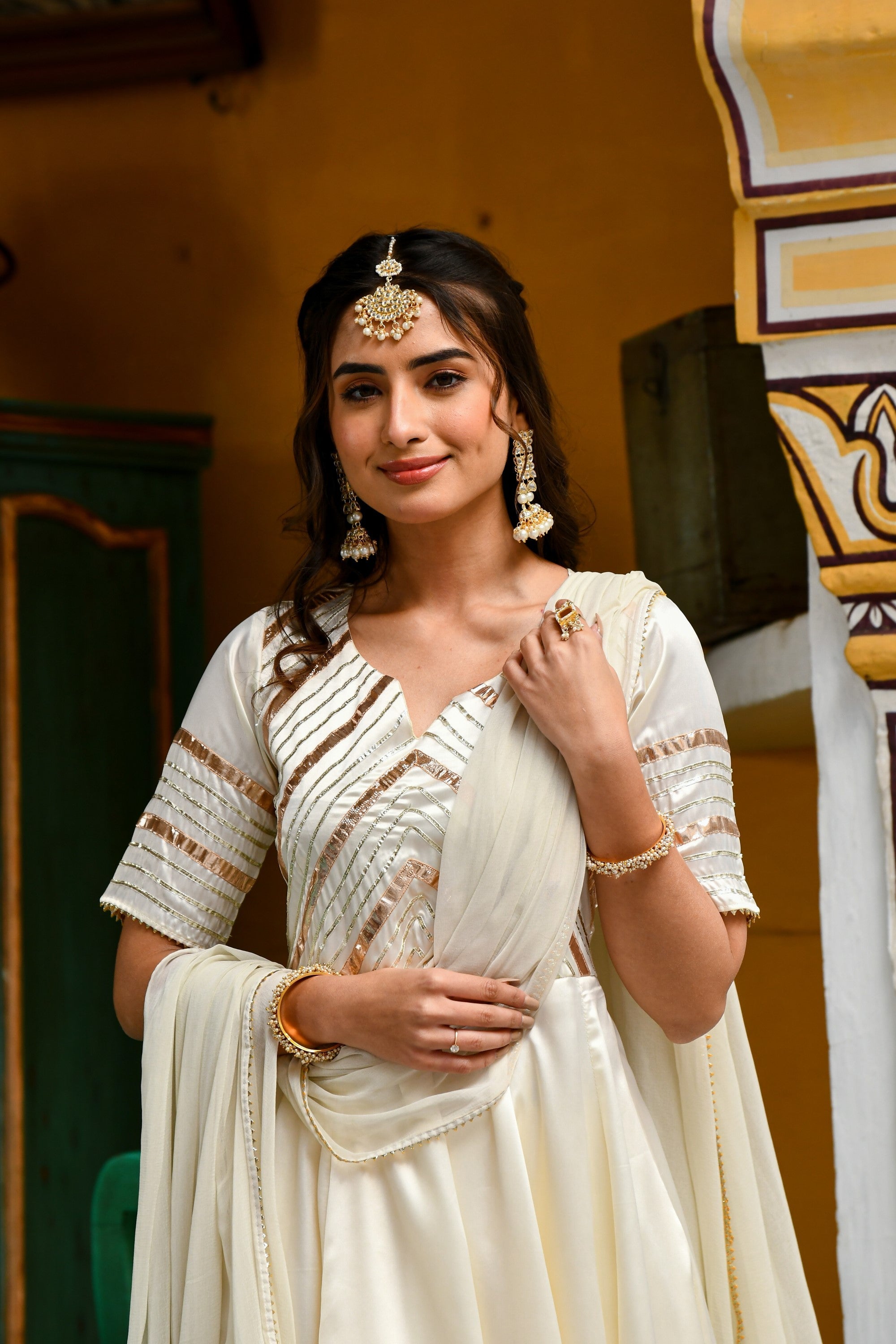 Anarkali White Suit For Women- 3Pc Set - SUTI KAPDA