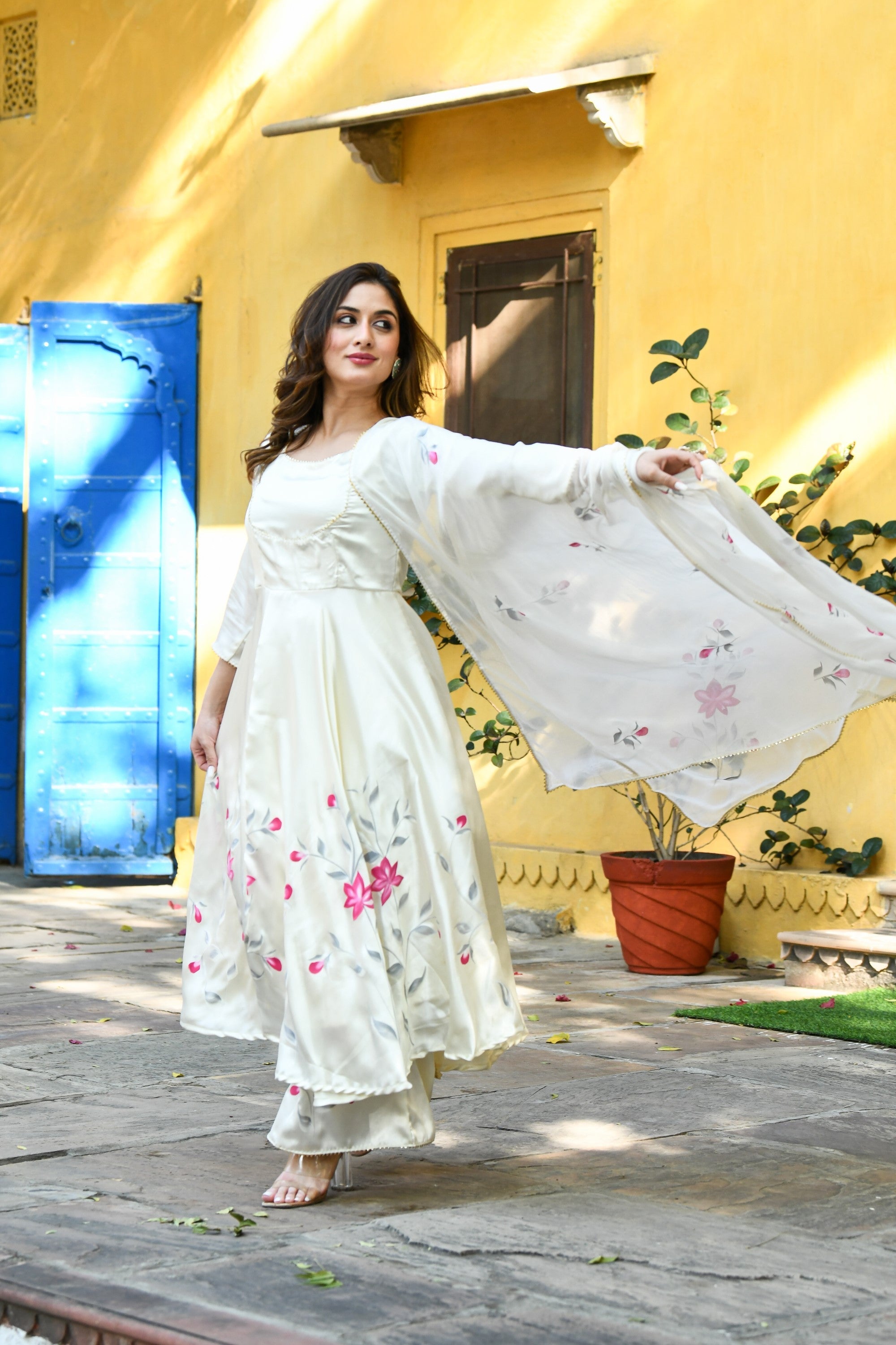 White Anarkali Suit Set With Duppata - (3Pcs) By SUTI KAPDA