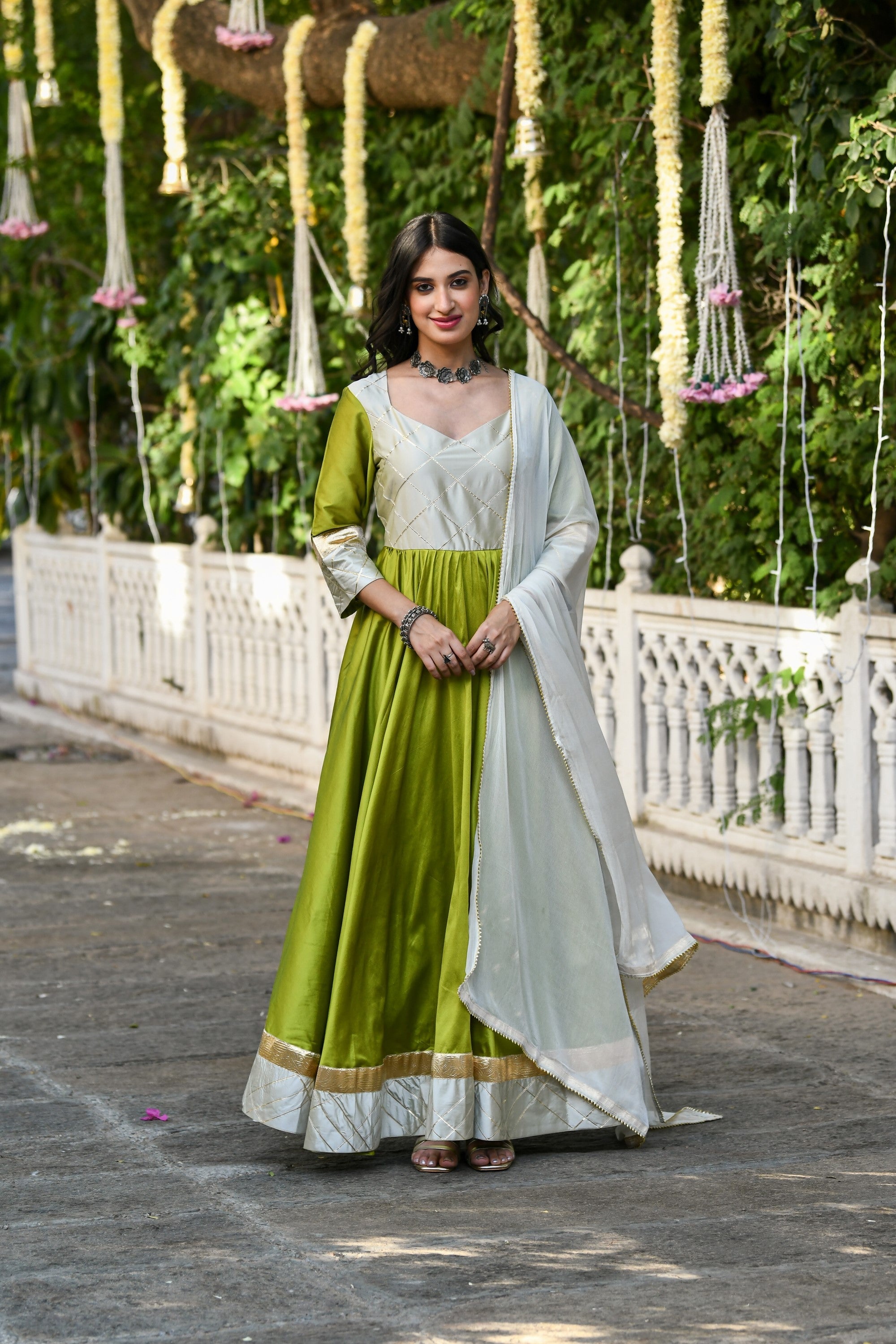 White And Green Anarkali Gown- (2Pcs) By SUTI KAPDA