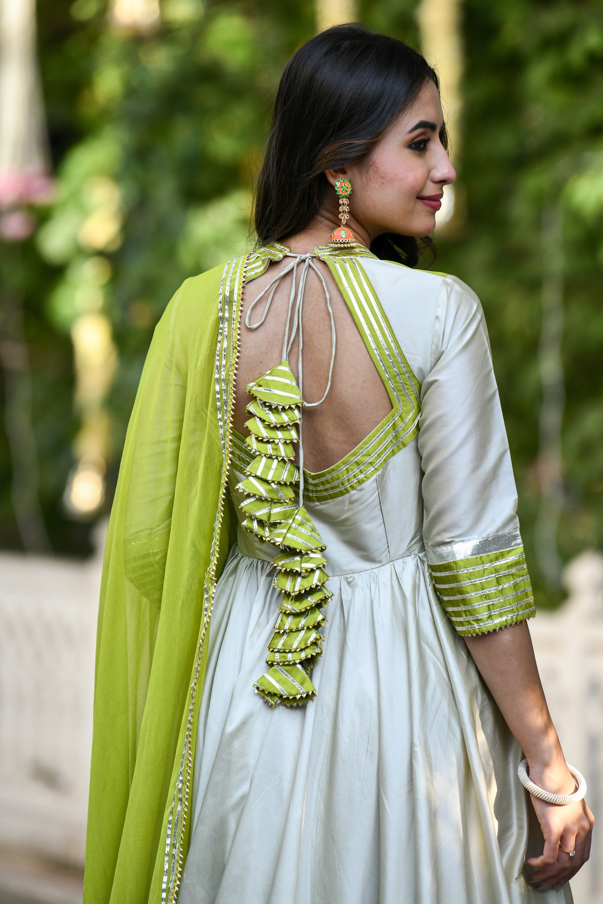 White Anarkali Gown With Dupatta - (2Pcs) By SUTI KAPDA